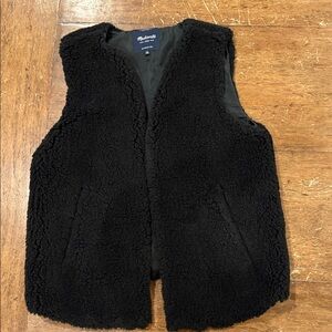 Madewell Black faux fur vest